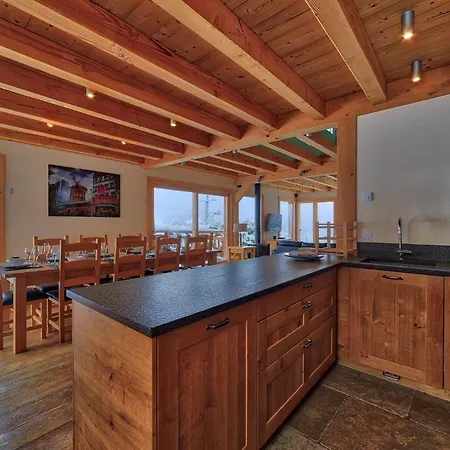 Chalet Lynx